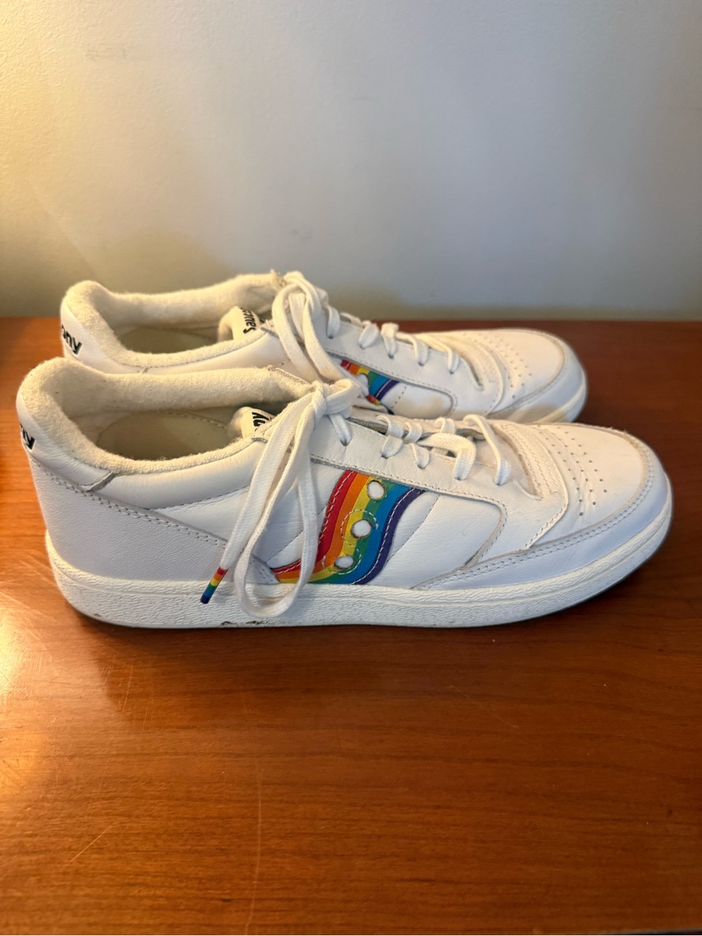 Saucony White Sneakers with Rainbow Stripe Accent